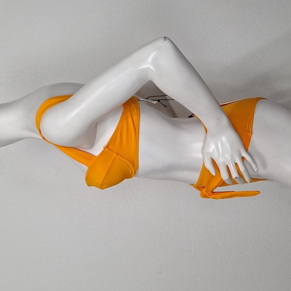 WeWoreWhat NEW Carrot Orange Claudia Top & Riviera Bottom Bikini Set Size M - Picture 5 of 12